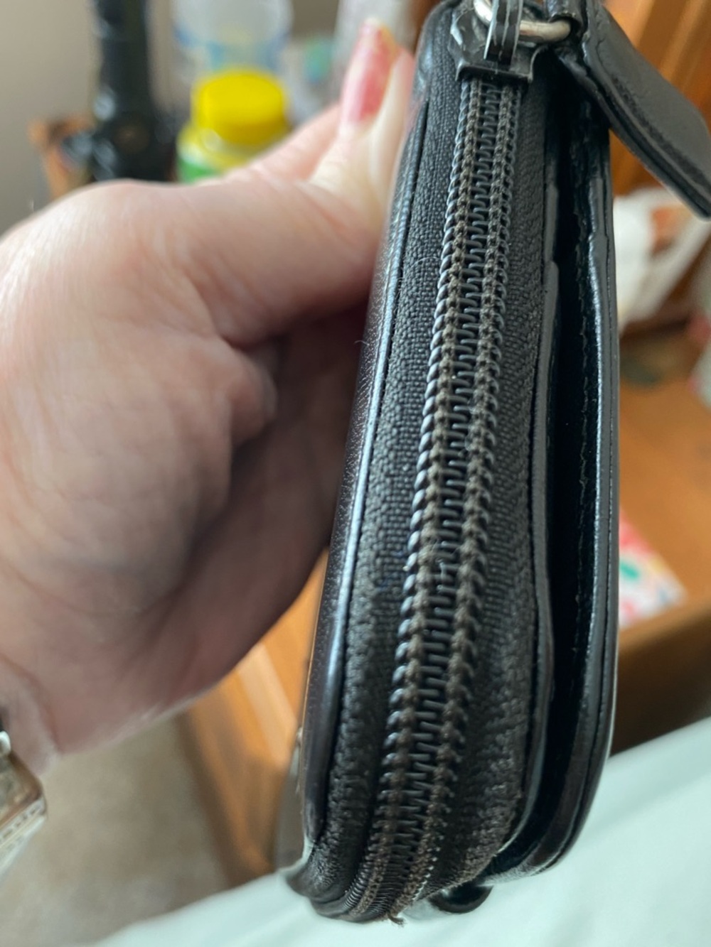 Prada Black Leather Woman/ Men's Zip-Around Wallet with Signature Triangle Logo - Picture 2 of 10